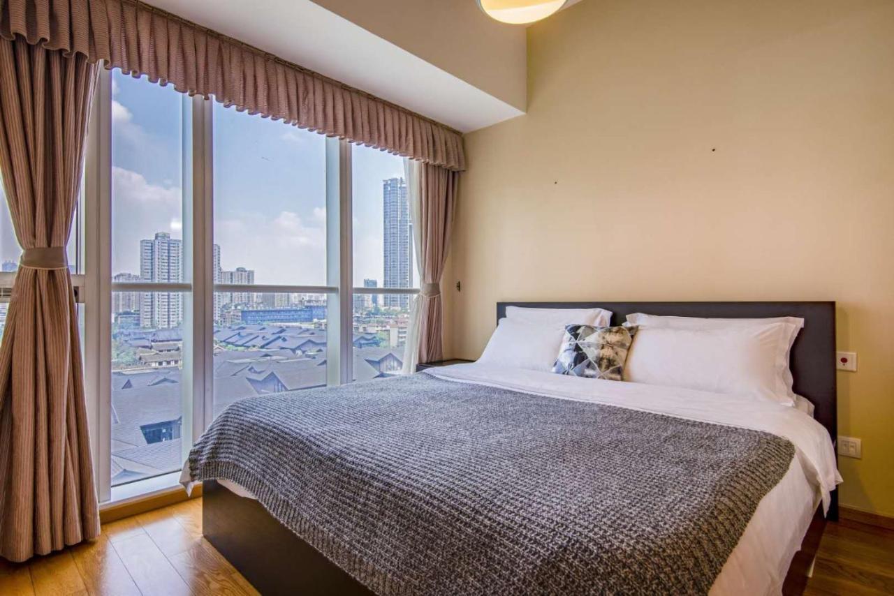 S6 Service Apartment（Chengdu Chunxi Road Taikoo Li Branch） Экстерьер фото